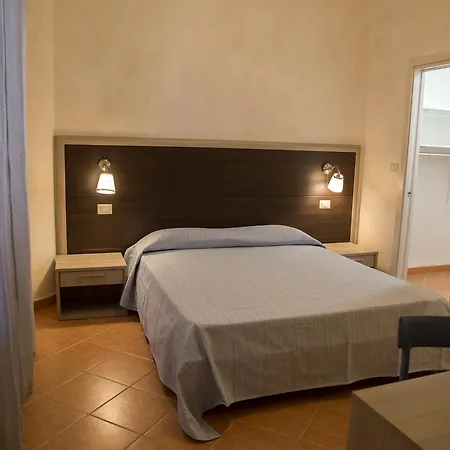 Alta Marea 玛格丽塔萨沃亚