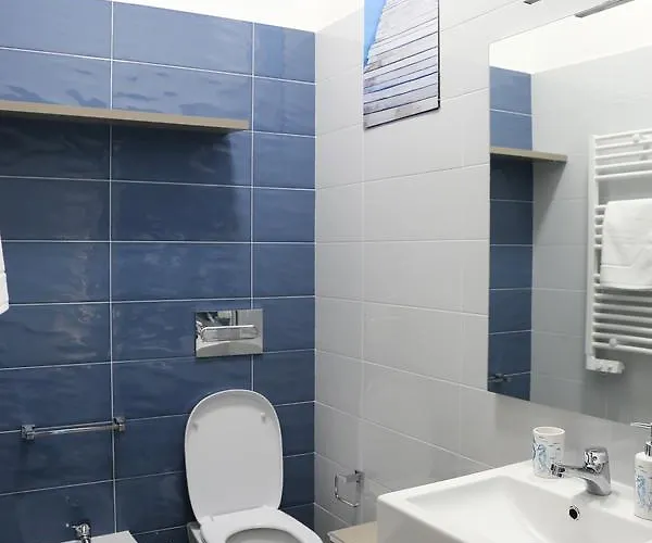 Alojamento de Acomodação e Pequeno-almoço Alta Marea 3*